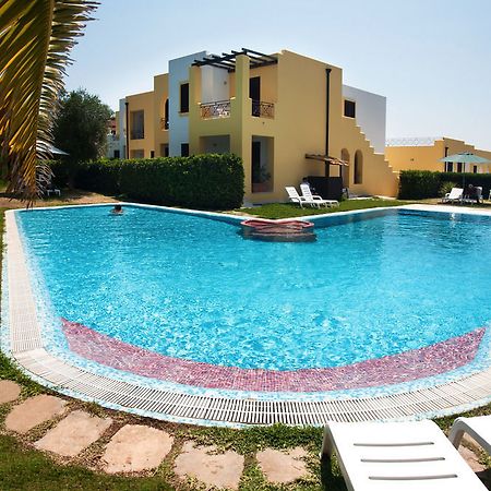 Oasi D'Oriente Aparthotel Santa Cesarea Terme Exteriör bild