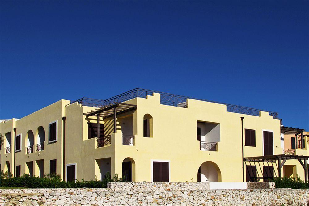 Oasi D'Oriente Aparthotel Santa Cesarea Terme Exteriör bild
